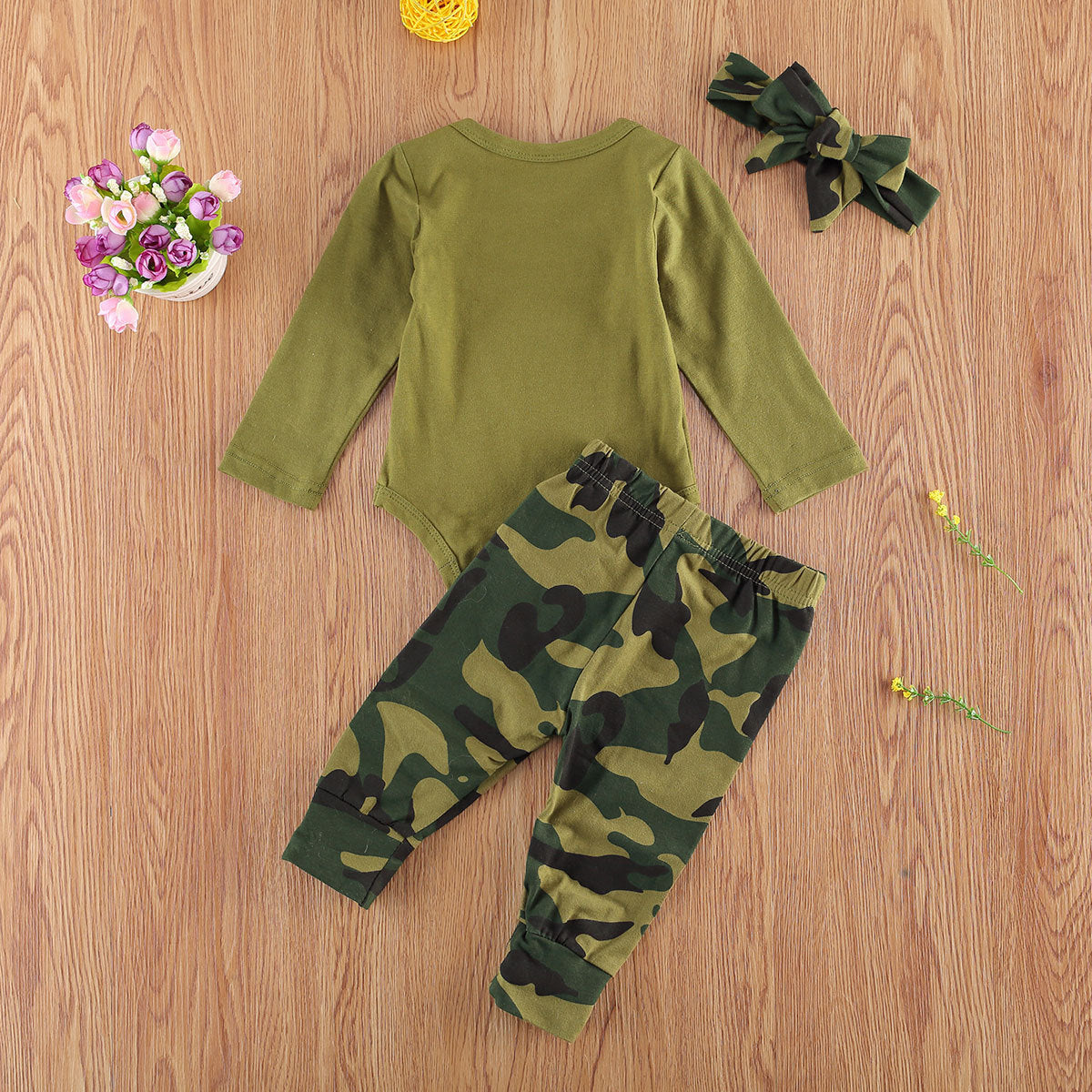 Ropa tipo camuflaje para niños